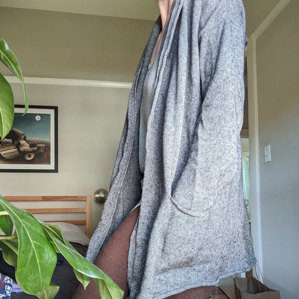 Organic wool and cotton grey sweater